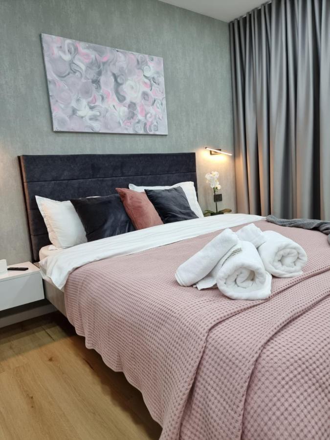 Casa Chiper - Apartament Etaj 1 Brasov Luaran gambar
