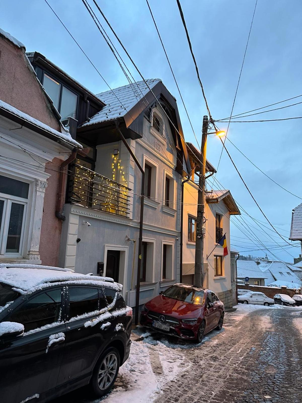Casa Chiper - Apartament Etaj 1 Brasov Luaran gambar